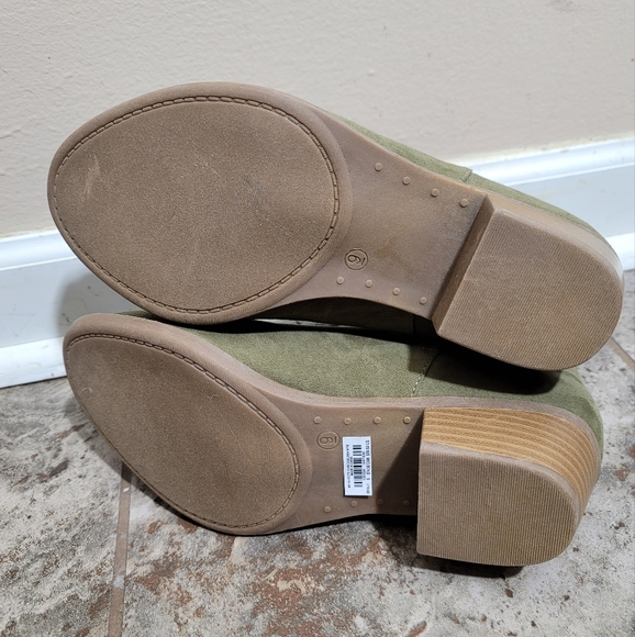 Torrid Olive Green Gore Chelsea Ankle Boot Size 9 NWOB SB2 - Picture 9 of 9